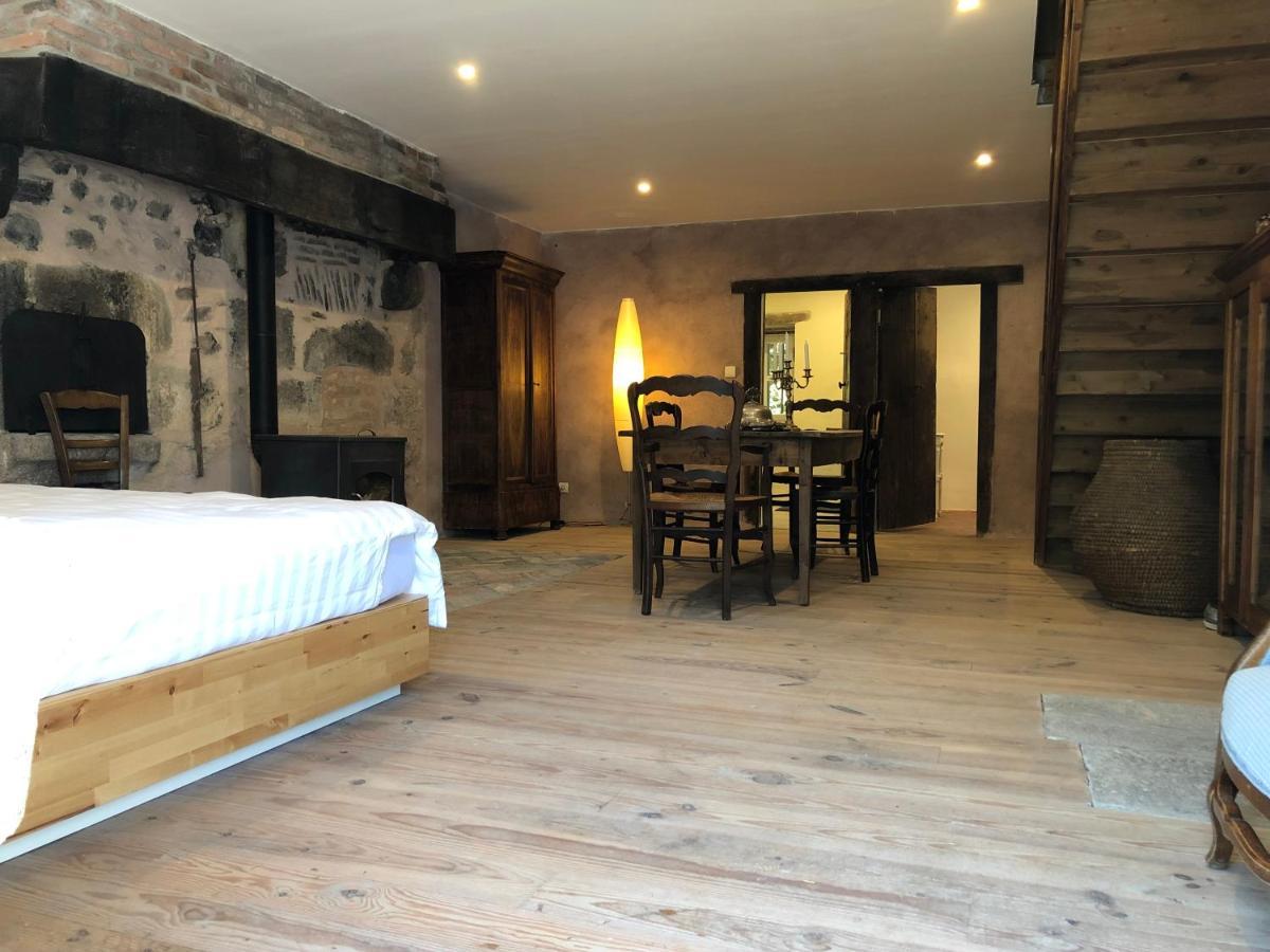 Zone Bleue Bed & Breakfast Hyds Bagian luar foto