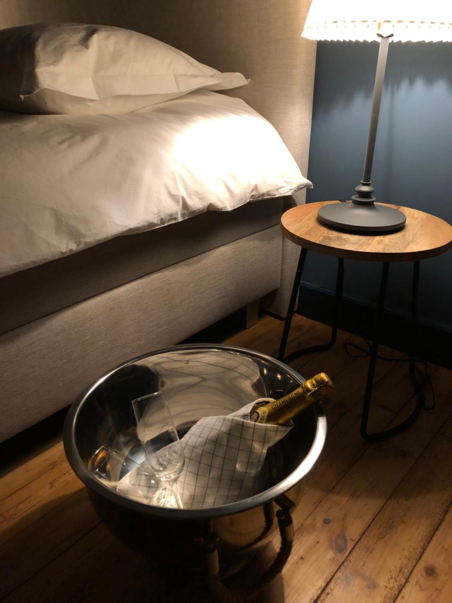 Zone Bleue Bed & Breakfast Hyds Ruang foto